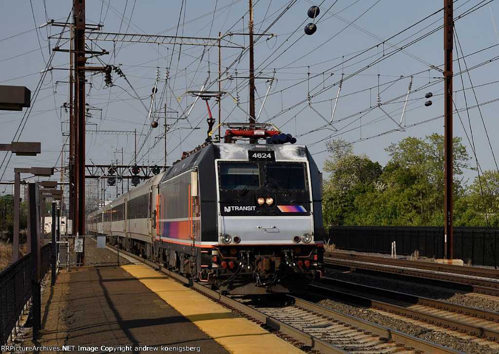 NJT 4624